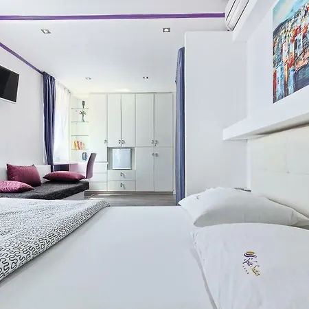 Πανσιόν Splitersi 4*